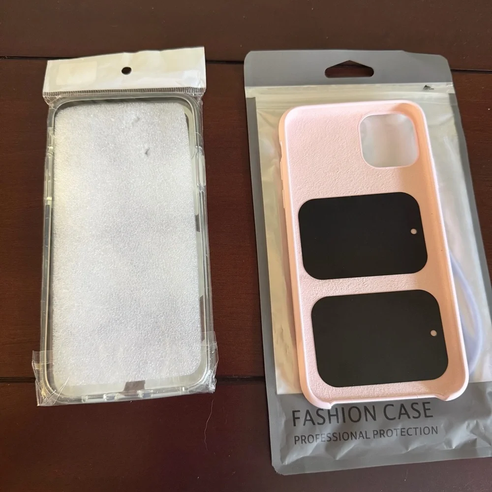 Apple I-phone 11 pro max phone case bundle